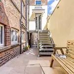 Tower Apartment